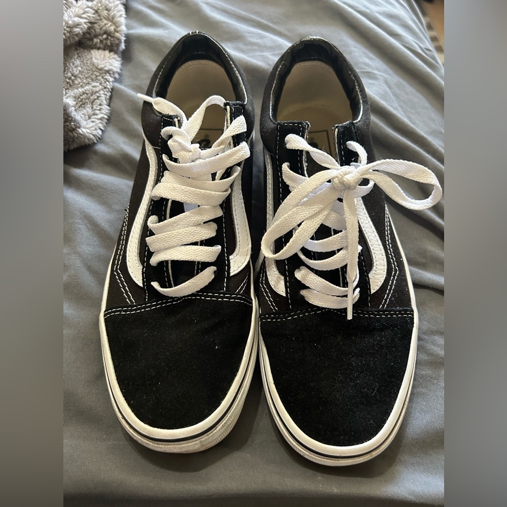 Vans Black and White‎ Sneakers